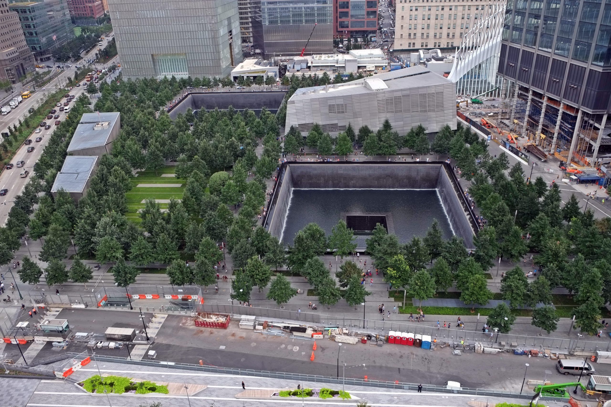 Photo by Wikipedia, 9/11 Memorial & Museum, New York, USA.