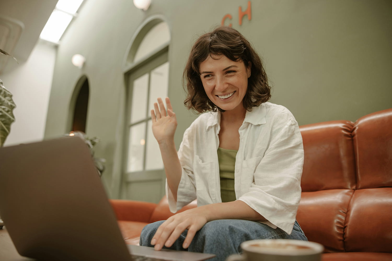 From Link to Smile: How the Pandemic Changed the Way We Meet